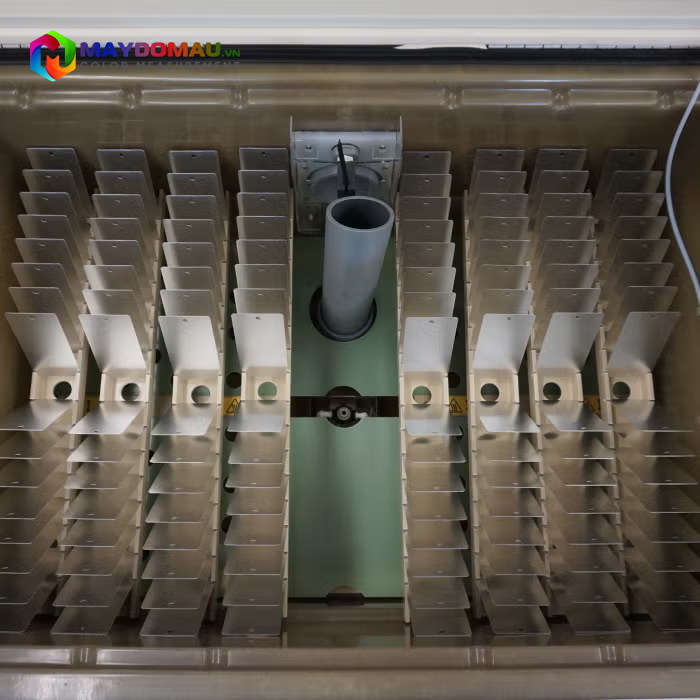 Máy Kiểm Tra Độ Ăn Mòn Do Muối Q-LAB Q-FOG CRH 6 Máy Kiểm Tra Độ Ăn Mòn Do Muối Q-LAB Q-FOG CRH - Ảnh 4