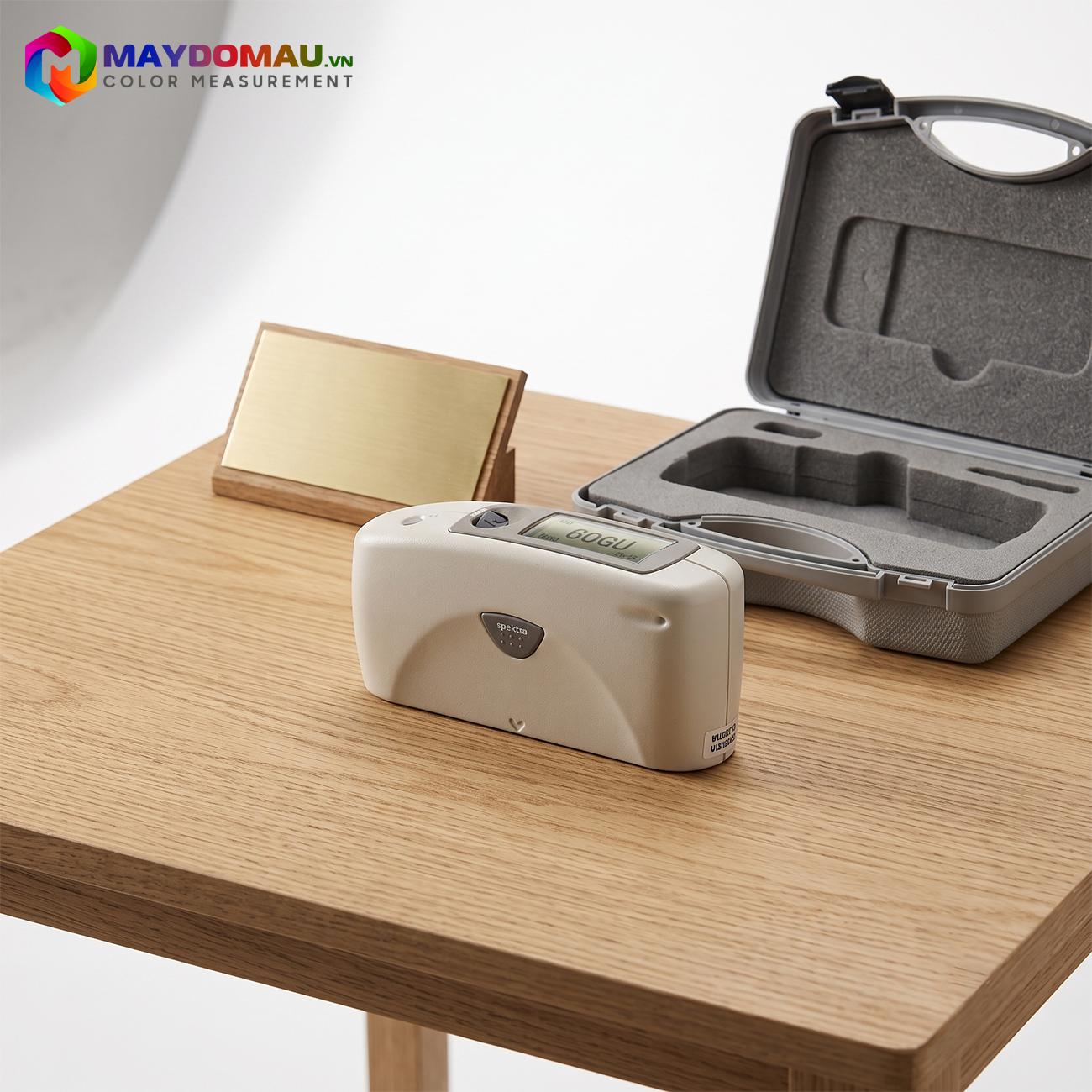 Konica Minolta GM-60CT Gloss Meter 4 Konica Minolta GM-60CT Gloss Meter - Image 2